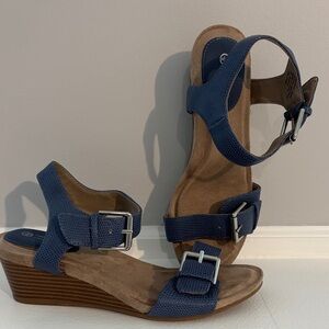 Giani Bernini Memory Foam Sandals
